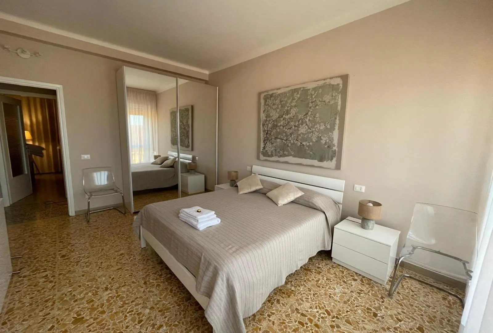 Apartament Casa Mirfak Piza Włochy