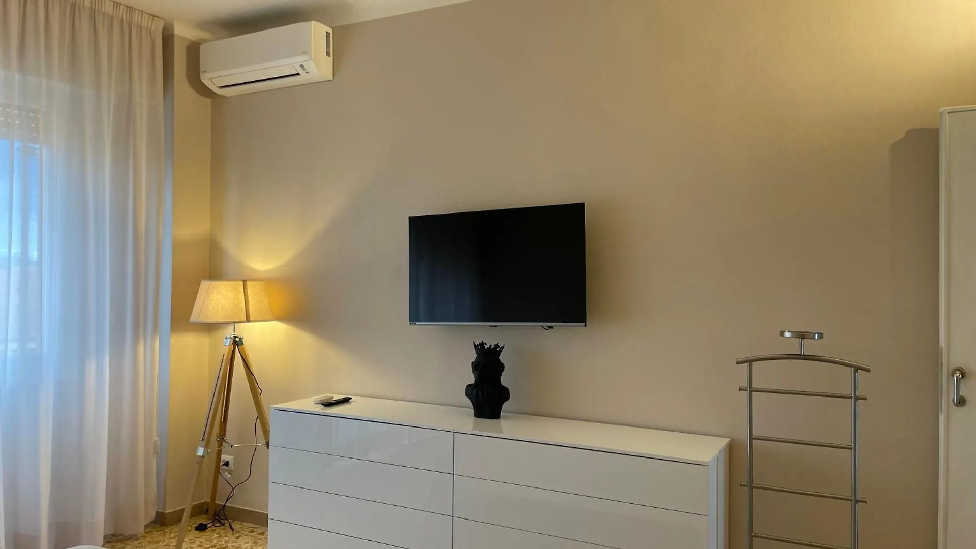 Apartament Casa Mirfak Piza