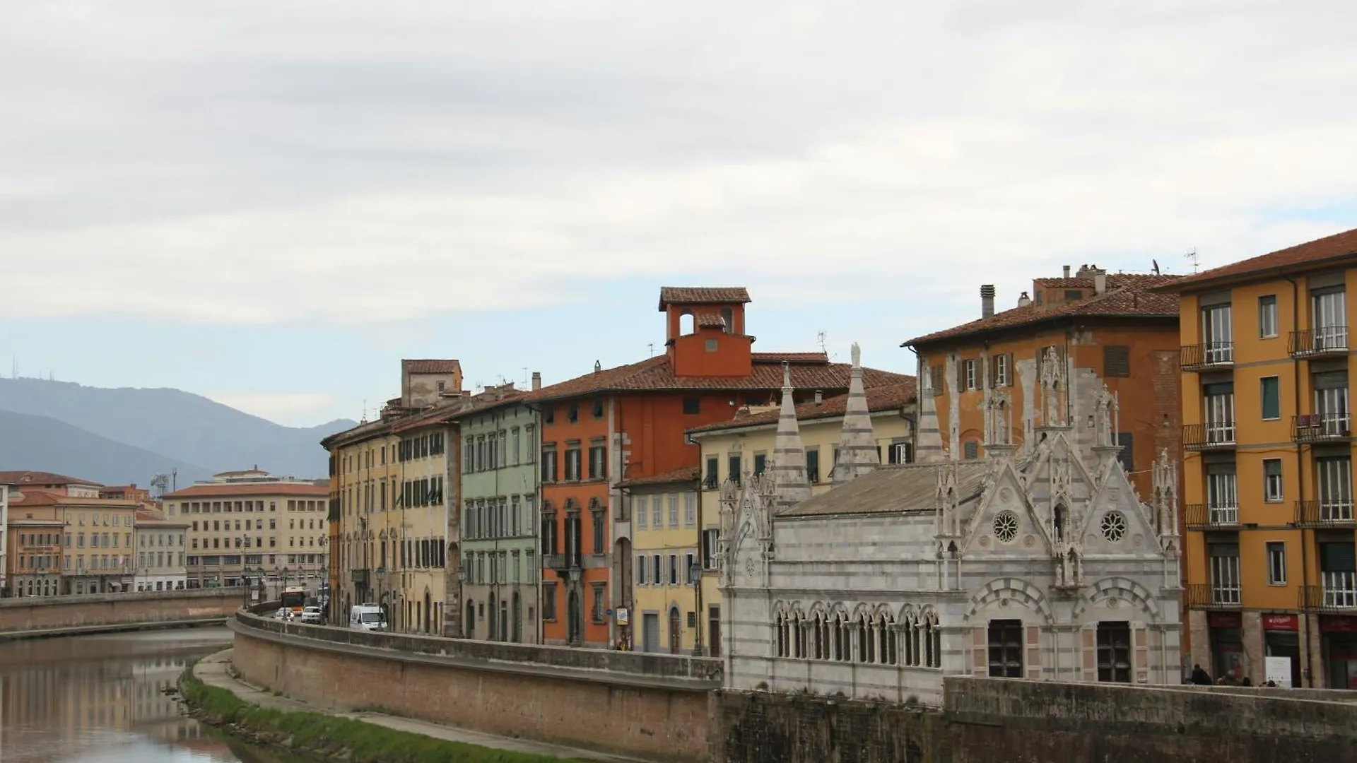 Apartament Casa Mirfak Piza